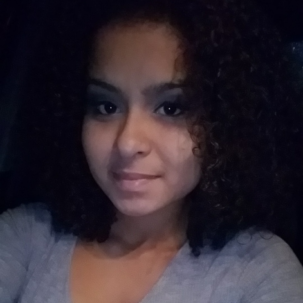 Meet your Posher, Naomi